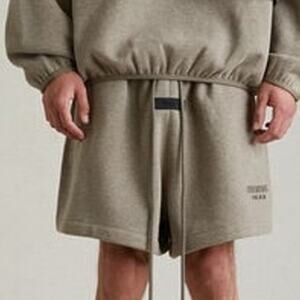 💎✨BRAND NEW✨💎FOG double line essentials high street deep gray shorts